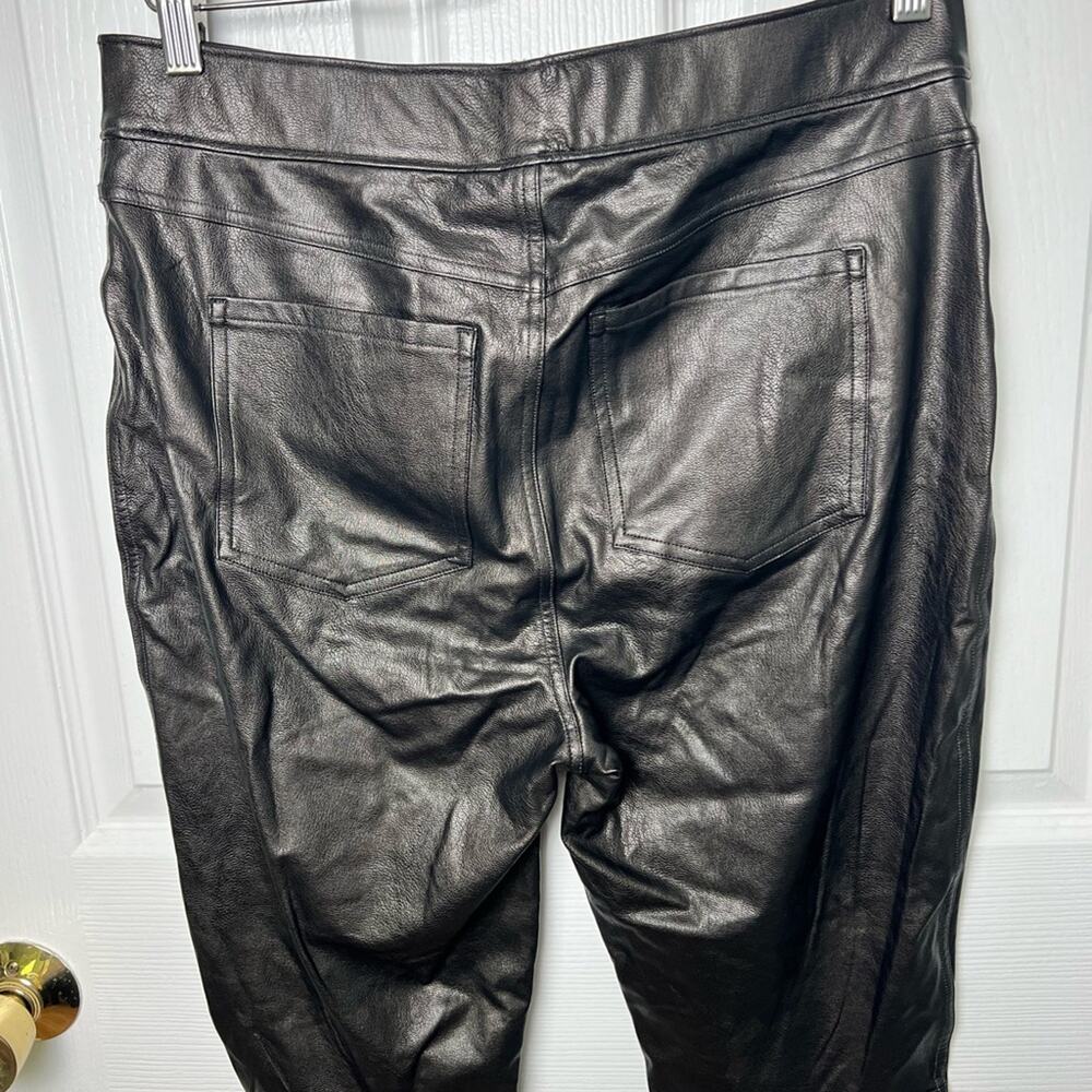 Spanx Black Leather Like High Rise Ankle Skinny Leg Pull On Slimming Pant L - Picture 6 of 8